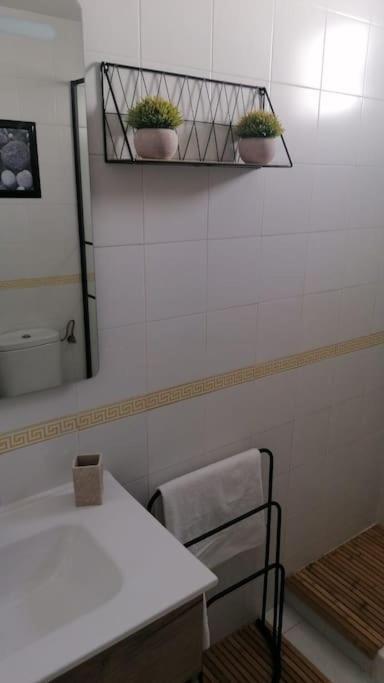 Apartament Views, Family & Private Parking In Alto Albayzin Grenada Zewnętrze zdjęcie